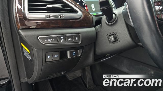 Genesis EQ900 3.8 GDI AWD Premium Luxury 2018 — фото 29