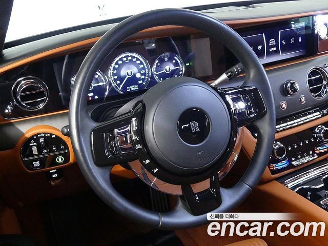 Rolls-Royce Ghost (II) 6.7 EWB V12 2022 — фото 9