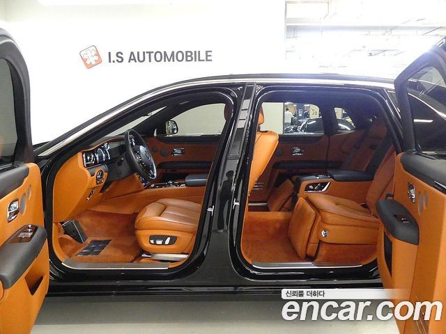 Rolls-Royce Ghost (II) 6.7 EWB V12 2022 — фото 22