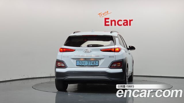 Hyundai Kona Electric Premium 2020 — фото 4
