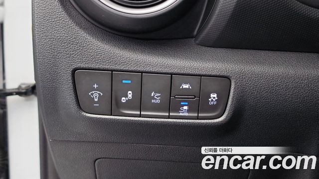 Hyundai Kona Electric Premium 2020 — фото 19