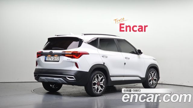 Kia Seltos Gasoline 1.6 Turbo 2WD Signature 2022 — фото 2