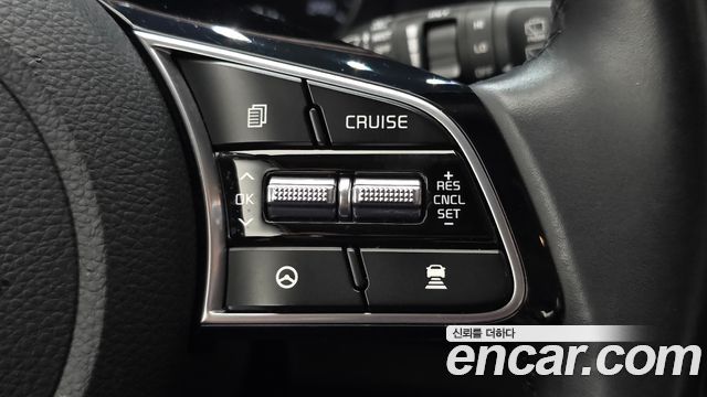 Kia Seltos Gasoline 1.6 Turbo 2WD Signature 2022 — фото 19