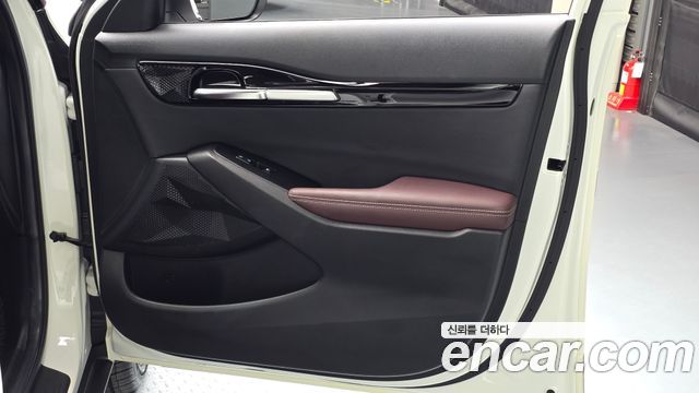 Kia Seltos Gasoline 1.6 Turbo 2WD Signature 2022 — фото 25