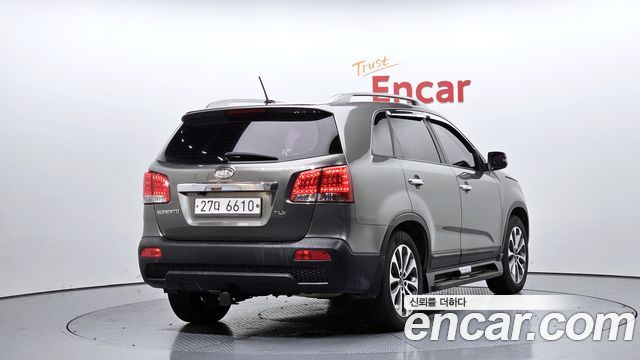 Kia Sorento R Diesel 2.0 2WD TLX High-Deluxe 2012 — фото 2