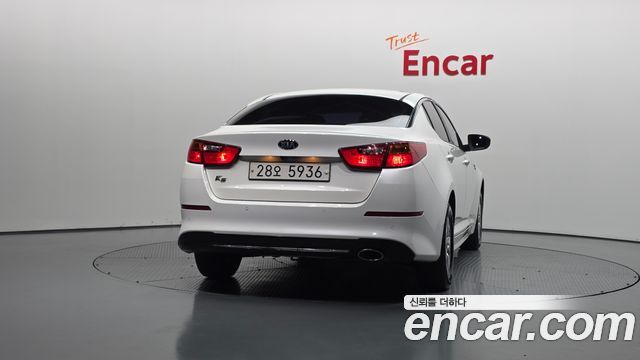 Kia K5 LPI Deluxe 2015 — фото 4