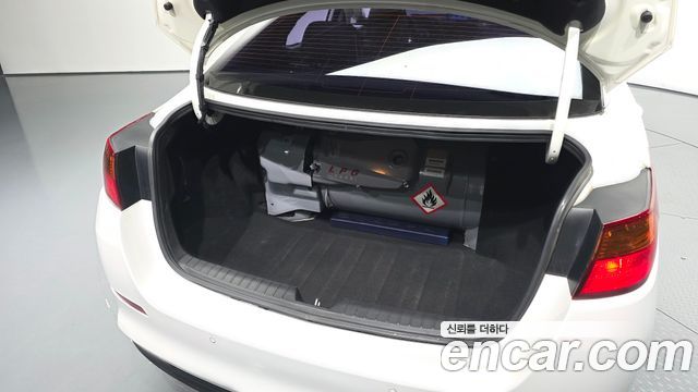 Kia K5 LPI Deluxe 2015 — фото 20