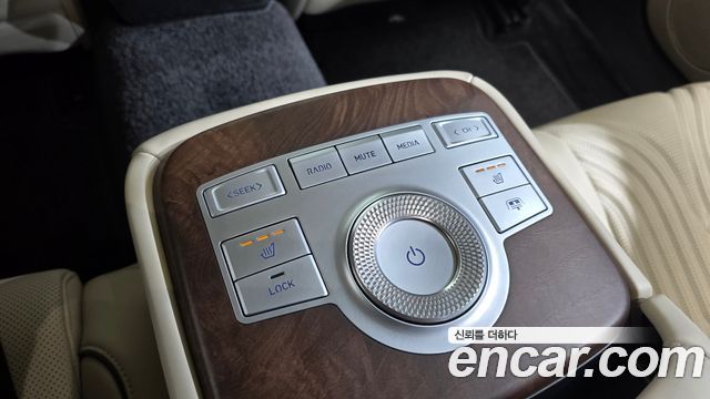 Genesis G80 (RG3) Gasoline 2.5 Turbo AWD 2021 — фото 18