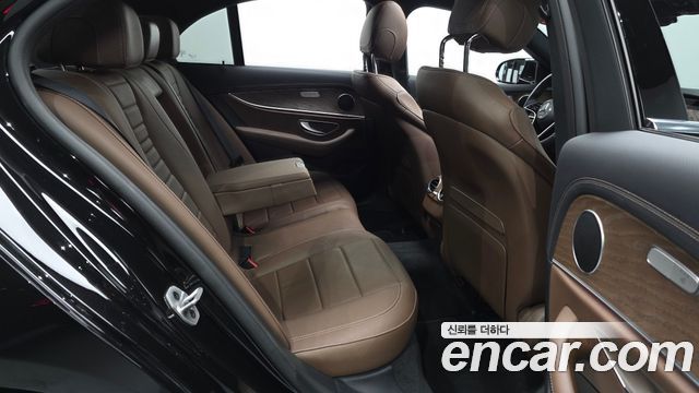 Mercedes-Benz E-Class (W213) E250 Exclusive 2022 — фото 12