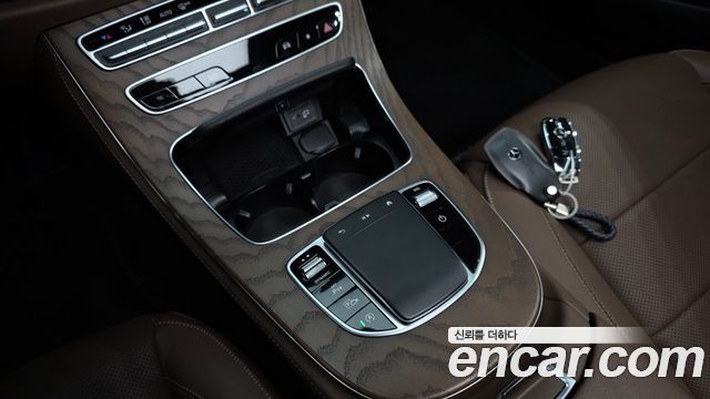 Mercedes-Benz E-Class (W213) E250 Exclusive 2022 — фото 18