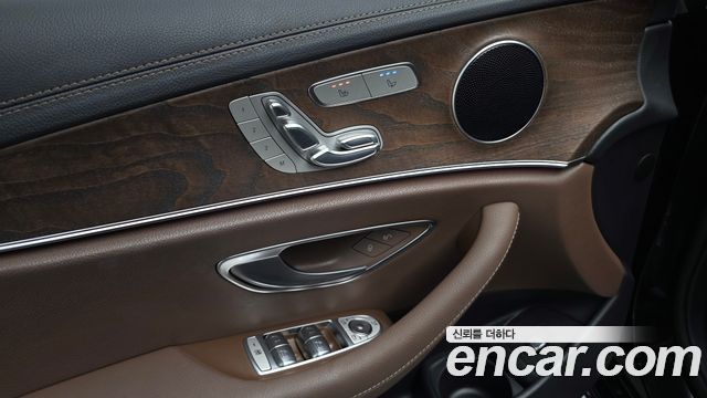 Mercedes-Benz E-Class (W213) E250 Exclusive 2022 — фото 31