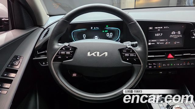 Kia Niro Prestige 2024 — фото 19