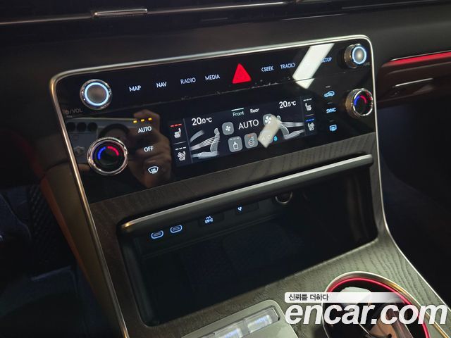 Genesis GV80 2.5T Gasoline 2WD 2024 — фото 19