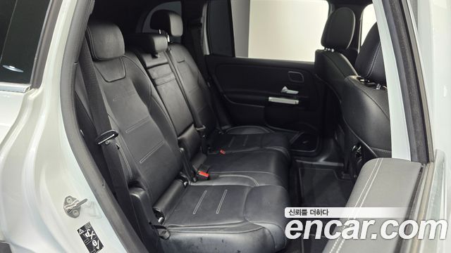 Mercedes-Benz EQB (X243) EQB300 4MATIC AMG Line 2022 — фото 15
