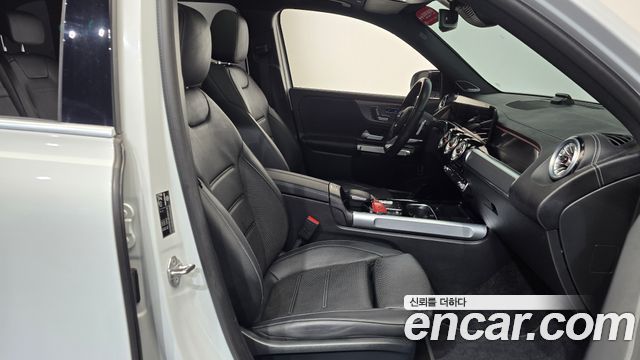 Mercedes-Benz EQB (X243) EQB300 4MATIC AMG Line 2022 — фото 32