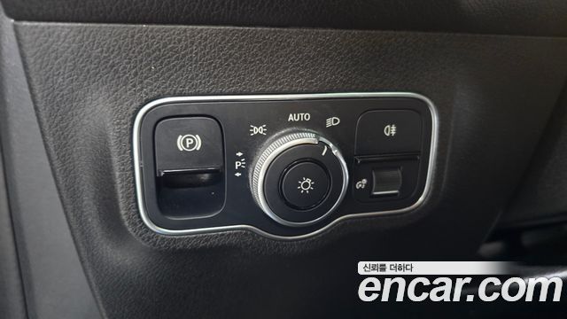 Mercedes-Benz EQB (X243) EQB300 4MATIC AMG Line 2022 — фото 33