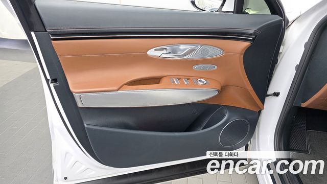 Genesis GV70 2.5T Gasoline AWD 2021 — фото 24