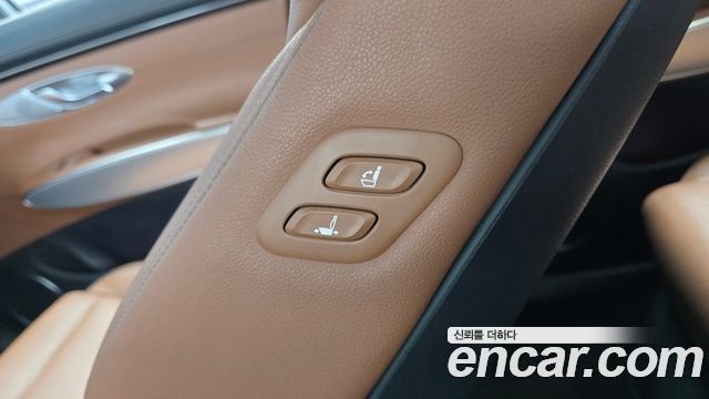 Genesis GV70 2.5T Gasoline AWD 2021 — фото 32