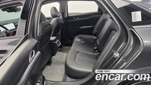 Kia K5 (III) 1.6 Turbo Prestige 2024 — фото 26