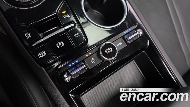 Kia K5 (III) 1.6 Turbo Prestige 2024 — фото 31