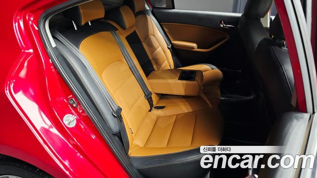 Kia K3 Noblesse 2016 — фото 11