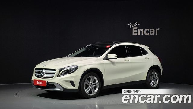 Mercedes-Benz GLA-Class (X156) GLA200 d 4MATIC