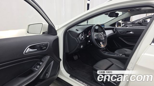 Mercedes-Benz GLA-Class (X156) GLA200 d 4MATIC 2016 — фото 10