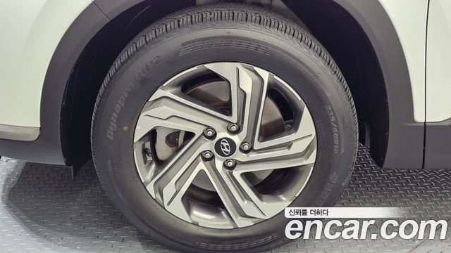 Hyundai Santa Fe Gasoline 2.5T 2WD Exclusive 2023 — фото 5