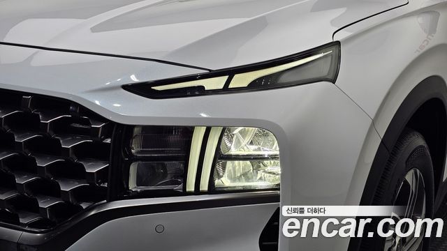 Hyundai Santa Fe Gasoline 2.5T 2WD Exclusive 2023 — фото 22