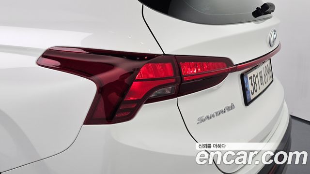 Hyundai Santa Fe Gasoline 2.5T 2WD Exclusive 2023 — фото 23