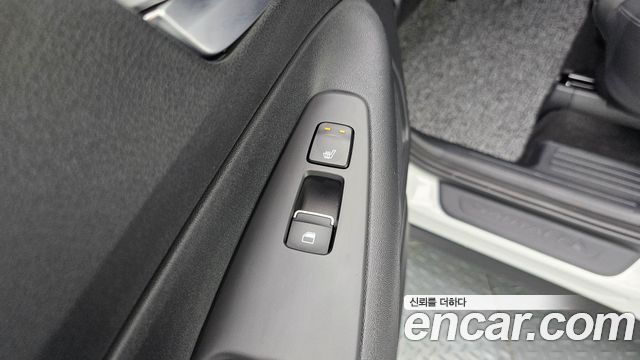 Hyundai Santa Fe Gasoline 2.5T 2WD Exclusive 2023 — фото 27