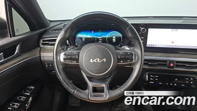 Kia K5 (III) 2.0 Noblesse 2022 — фото 17