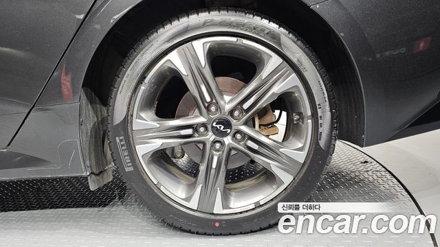 Kia K5 (III) 2.0 Noblesse 2022 — фото 27