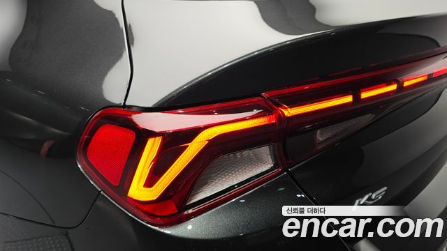 Kia K5 (III) 2.0 Noblesse 2022 — фото 29