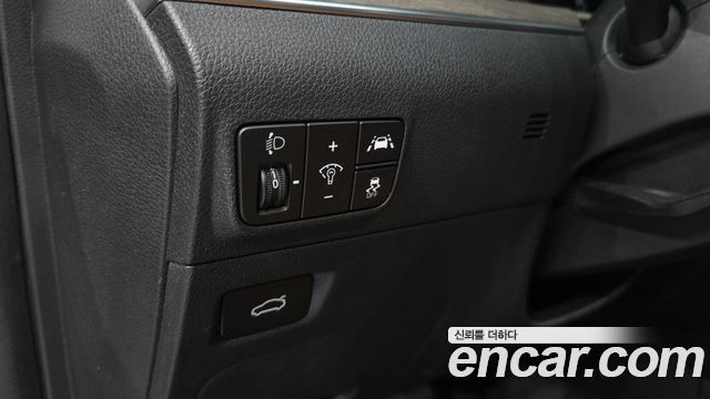 Kia K5 (III) 2.0 Noblesse 2022 — фото 33