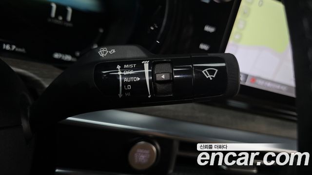 Kia K5 (III) 2.0 Noblesse 2022 — фото 35