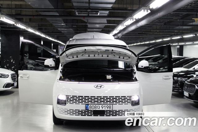 Hyundai Staria L3.5 Cargo 5-Seater Modern 2023 — фото 20