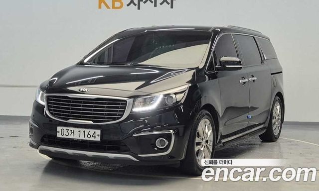 Kia Carnival 9-seater Prestige