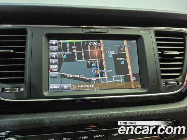 Kia Carnival 9-seater Prestige 2017 — фото 18