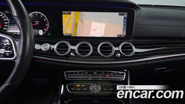 Mercedes-Benz E-Class (W213) E450 4MATIC Exclusive 2019 — фото 13