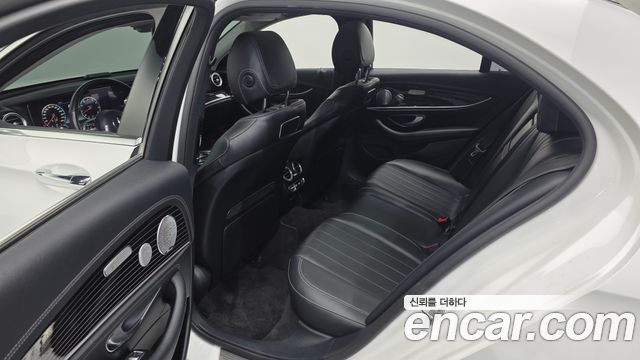 Mercedes-Benz E-Class (W213) E450 4MATIC Exclusive 2019 — фото 26