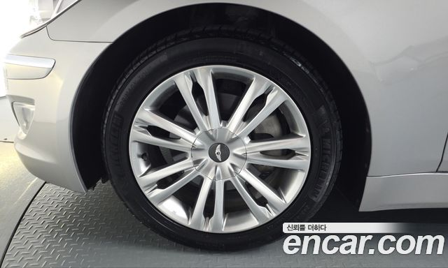 Hyundai Genesis BH 330 Luxury Standard 2012 — фото 5