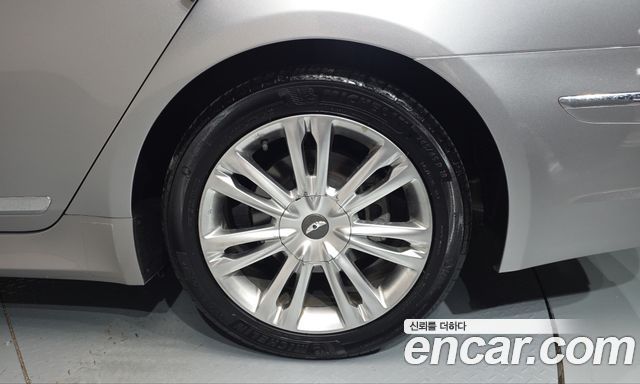 Hyundai Genesis BH 330 Luxury Standard 2012 — фото 21