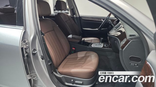 Hyundai Genesis BH 330 Luxury Standard 2012 — фото 26