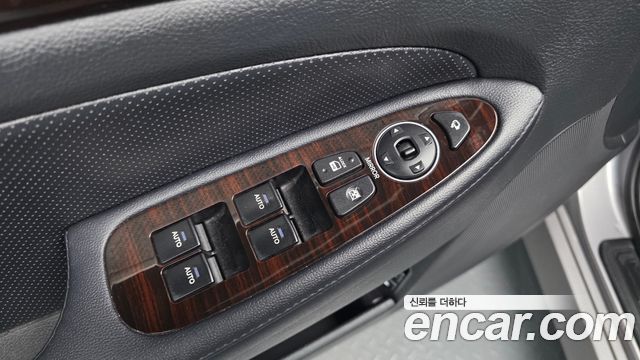 Hyundai Genesis BH 330 Luxury Standard 2012 — фото 33