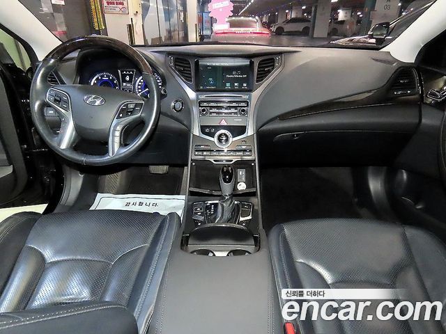 Hyundai Grandeur (HG) HG240 Modern Collection 2017 — фото 10