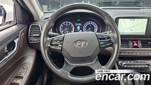 Hyundai Grandeur (IG) 3.0 Exclusive 2018 — фото 13