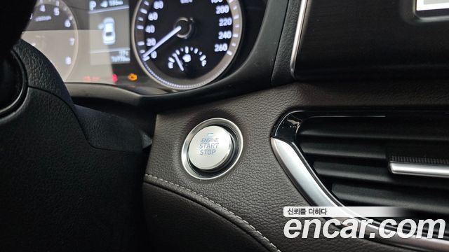 Hyundai Grandeur (IG) 3.0 Exclusive 2018 — фото 27