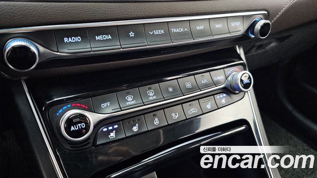 Hyundai Grandeur (IG) 3.0 Exclusive 2018 — фото 30