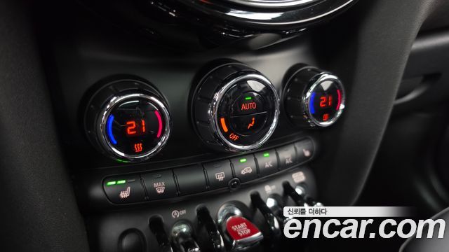 MINI Cooper HIGH Third Generation 2019 — фото 28
